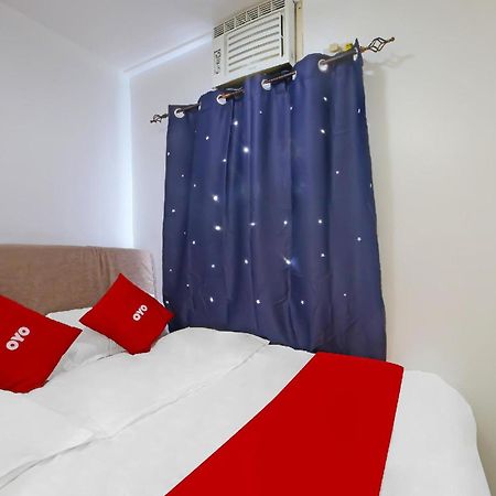 Loveness Apartelle Pasay Exteriör bild